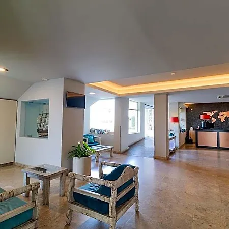 Ukino Terrace Algarve Concept Hotel Armação de Pêra